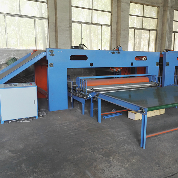 PW2600卧式铺网机